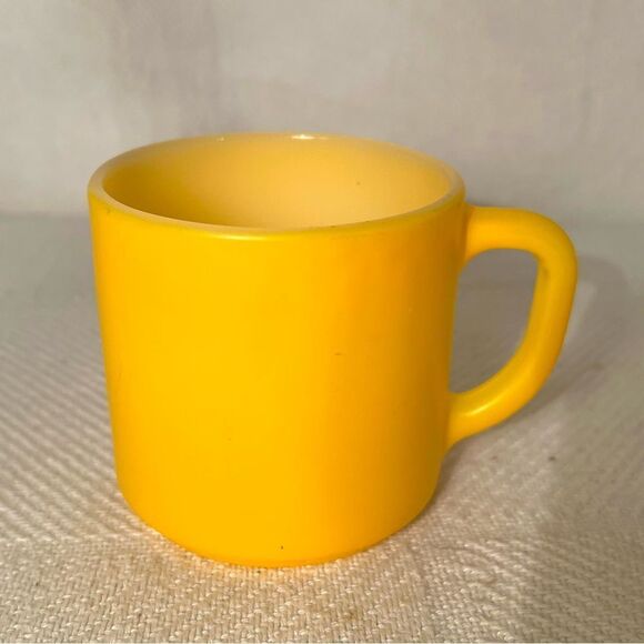 2 Vtg Federal F  Milk Glass Coffee Cup Mug Heat Proof Straight D Handle. - Picture 4 of 16